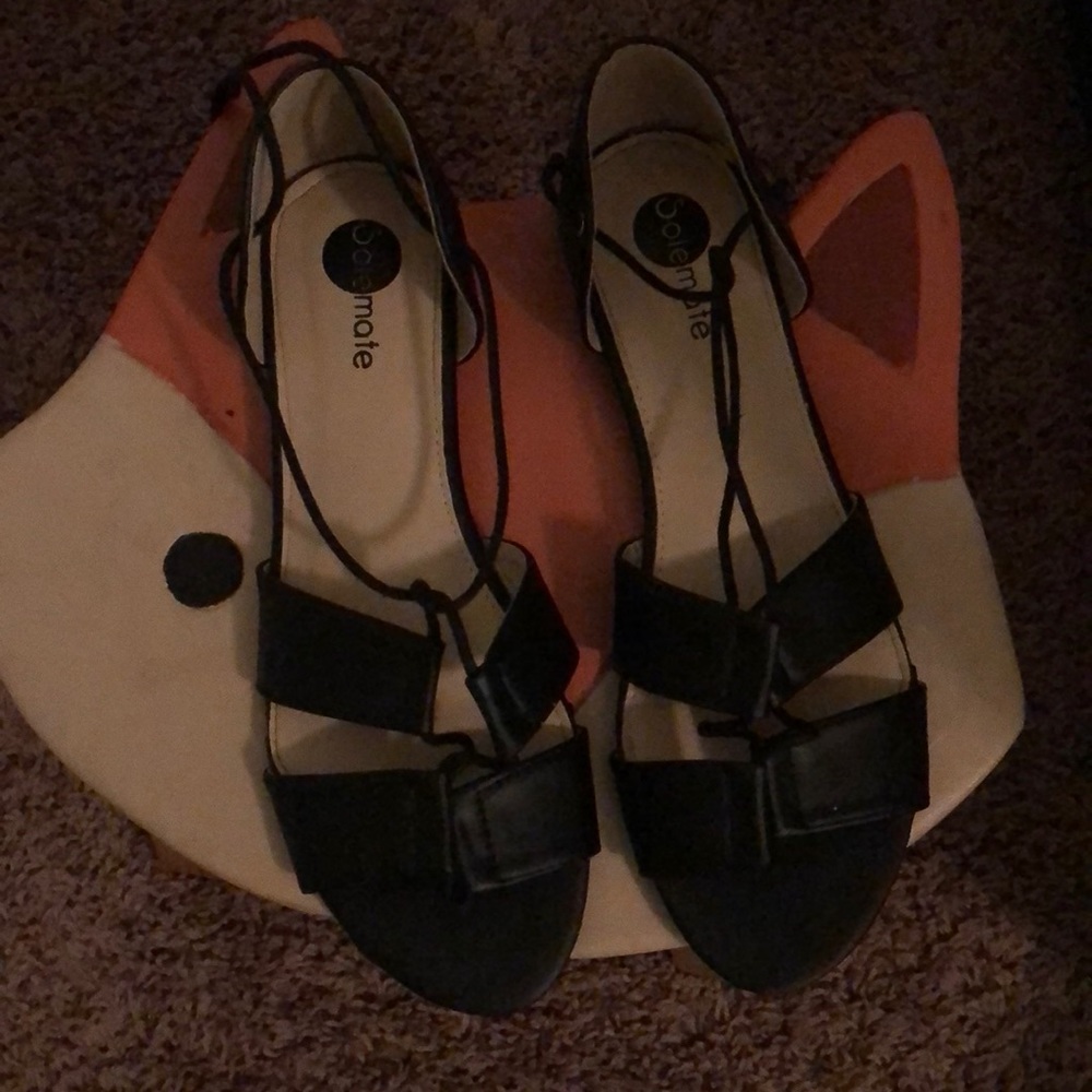🌸 Black flats